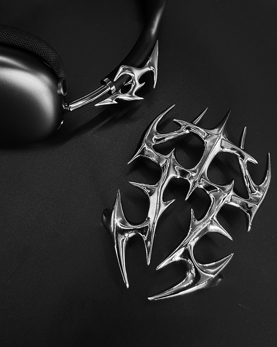 Silver Thorns AirPods Max Case